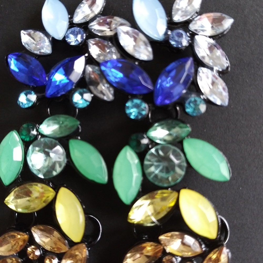 Colorfull Rhinestone Tressel Drop Earrings - Picture 4 of 5